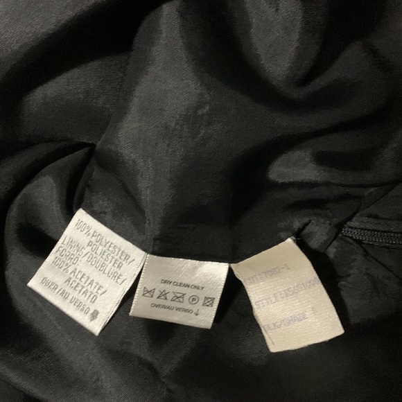 Liz Claiborne sleeveless black dress with optional slits with zippers both sides - Picture 13 of 13